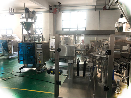 派克龍粉劑包裝機(jī)械實(shí)拍圖